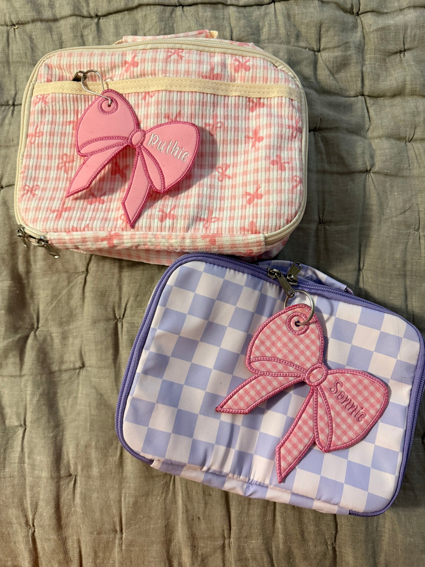 5 inch Bow Bag Tag